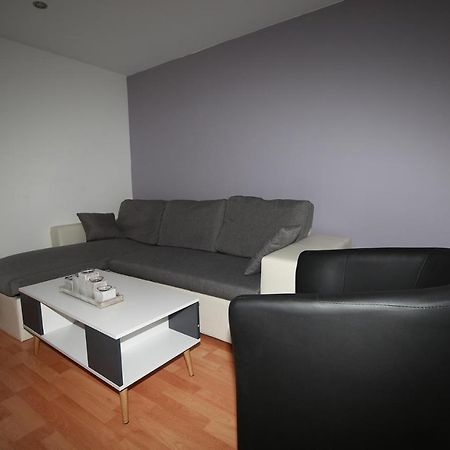 La Fere Du Siecle Apartment Екстериор снимка