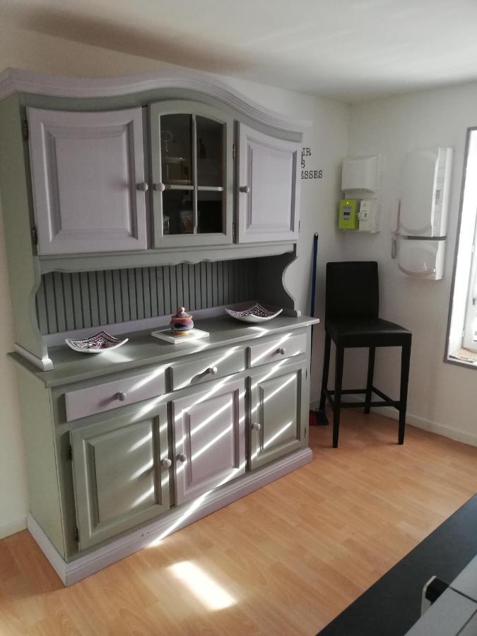 La Fere Du Siecle Apartment Екстериор снимка