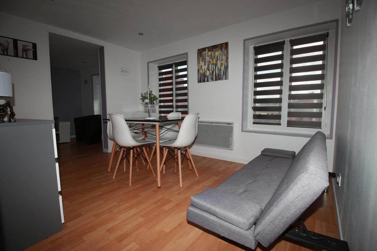 La Fere Du Siecle Apartment Екстериор снимка