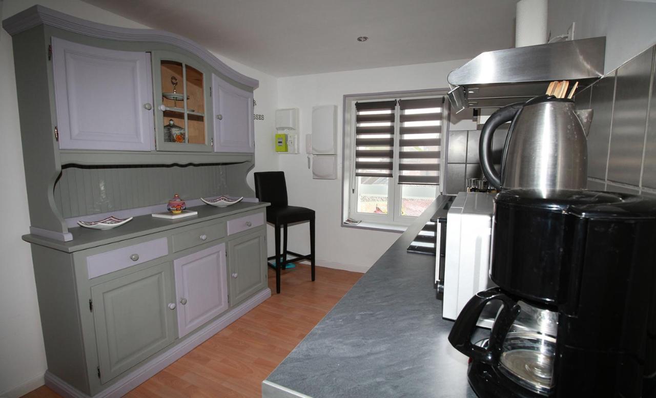La Fere Du Siecle Apartment Екстериор снимка