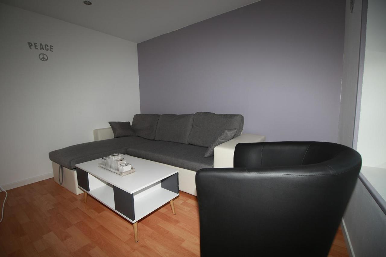 La Fere Du Siecle Apartment Екстериор снимка